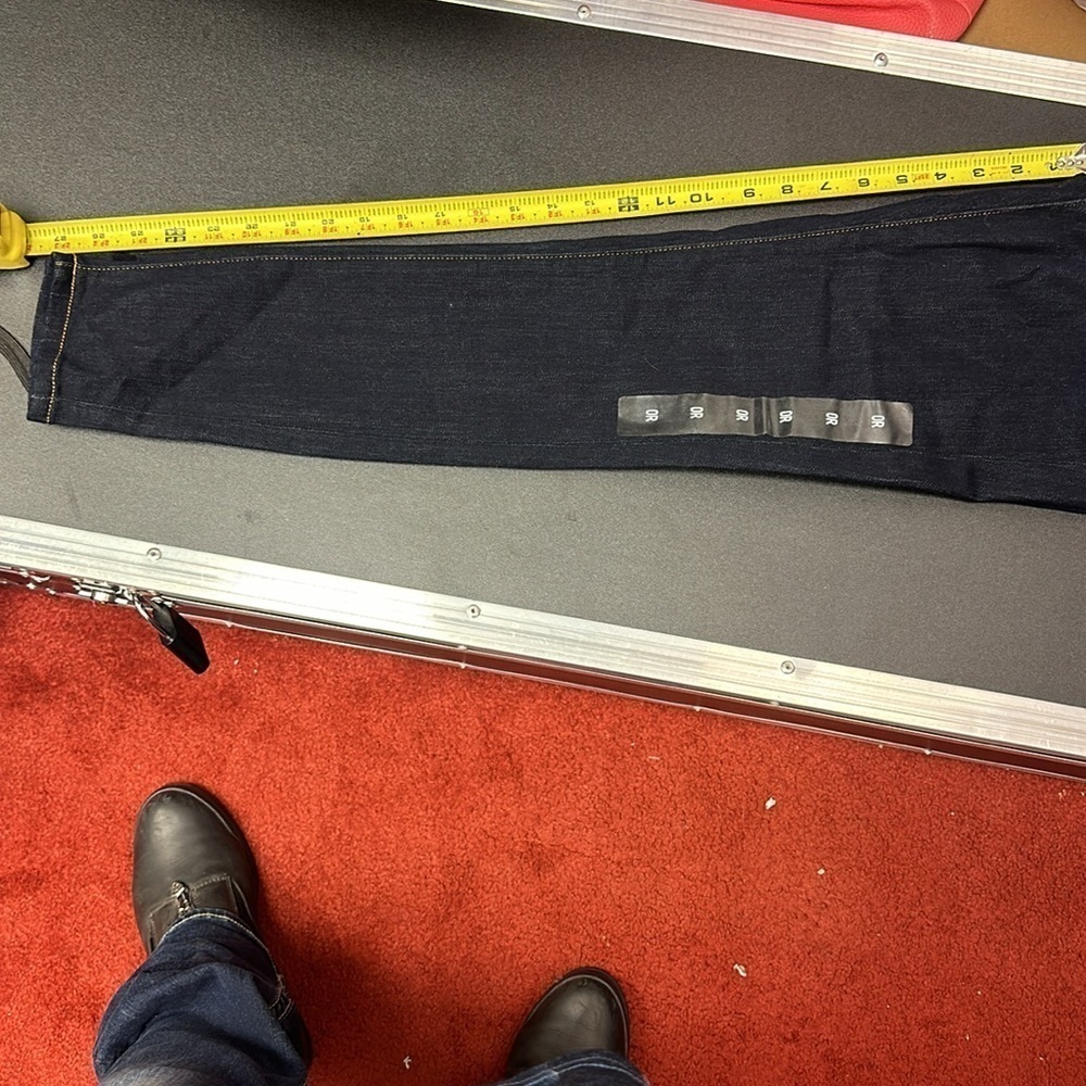 488.  NWT express skinny mid rise dark blue size 0 regular - Picture 5 of 8